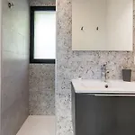 Plancherine, Recente Avec Jacuzzi Privatif Tatil Evi *