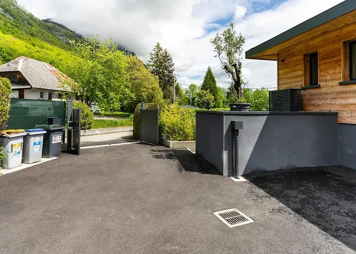 Plancherine, Recente Avec Jacuzzi Privatif *
